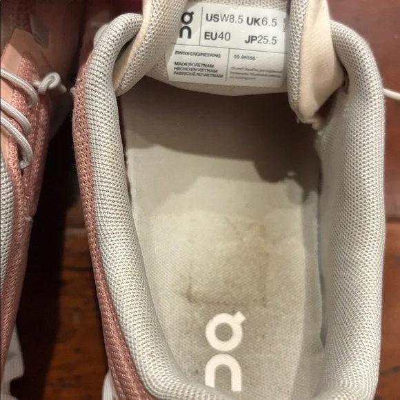 On Cloud 5 Shoes Size 6 Women’s Shell Rose Pink GUC - Picture 7 of 8